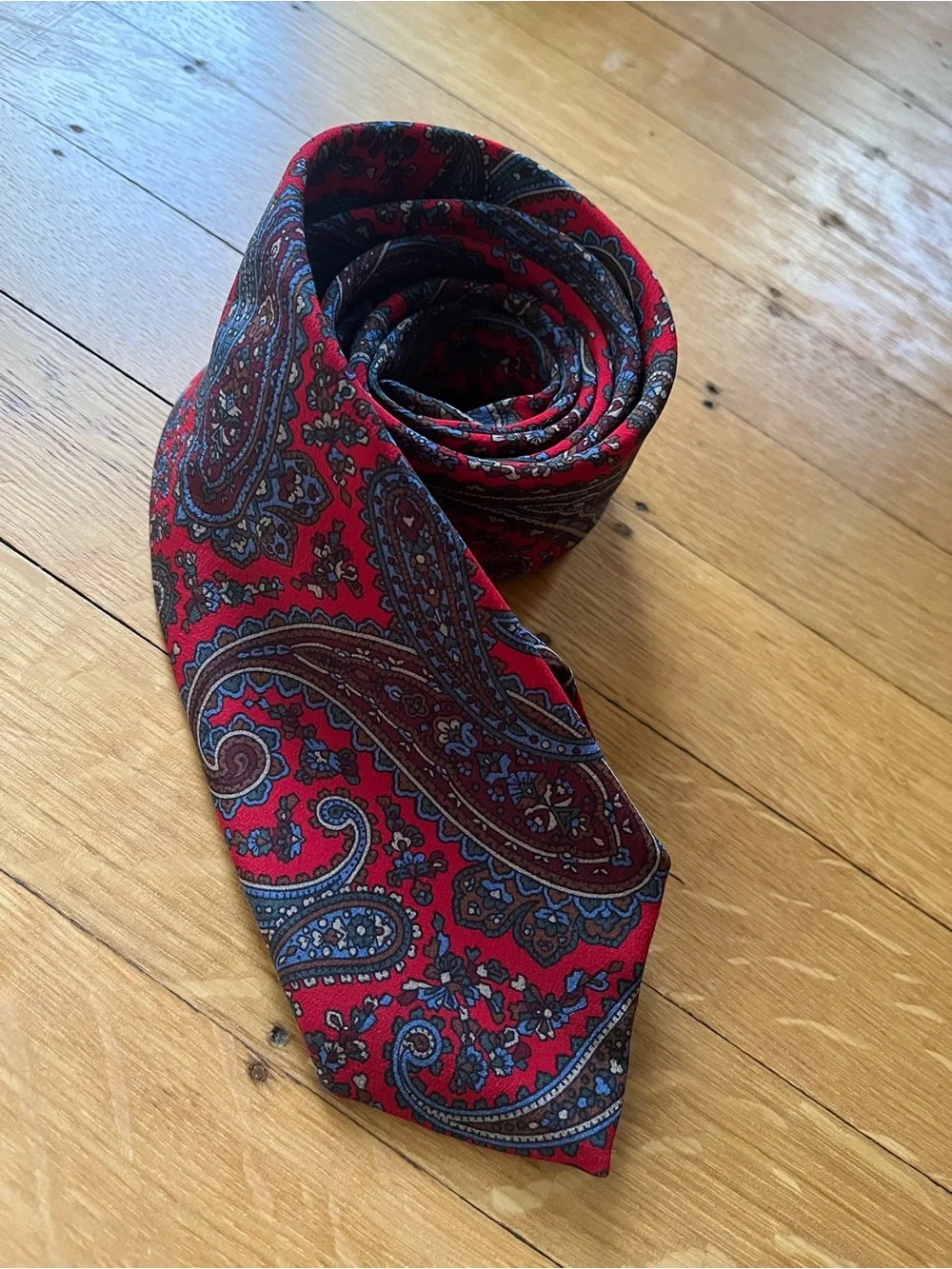 Red Paisley Men's Tie with Blue and Brown Accents